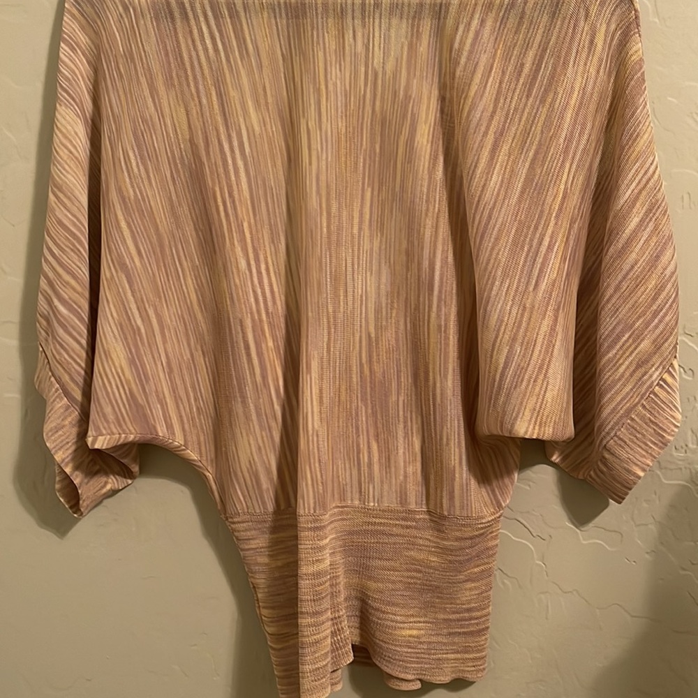 Guess Top - Picture 6 of 7